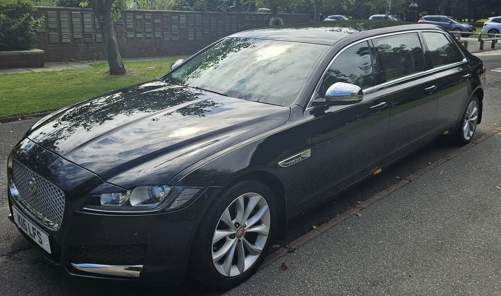 The Jaguar limousine in profile